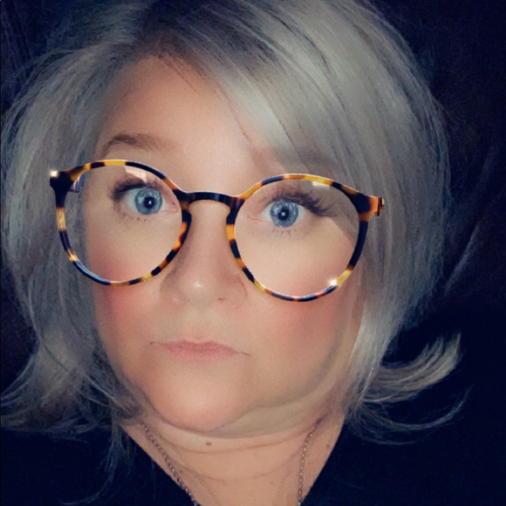 Meet your Posher, Rhonda